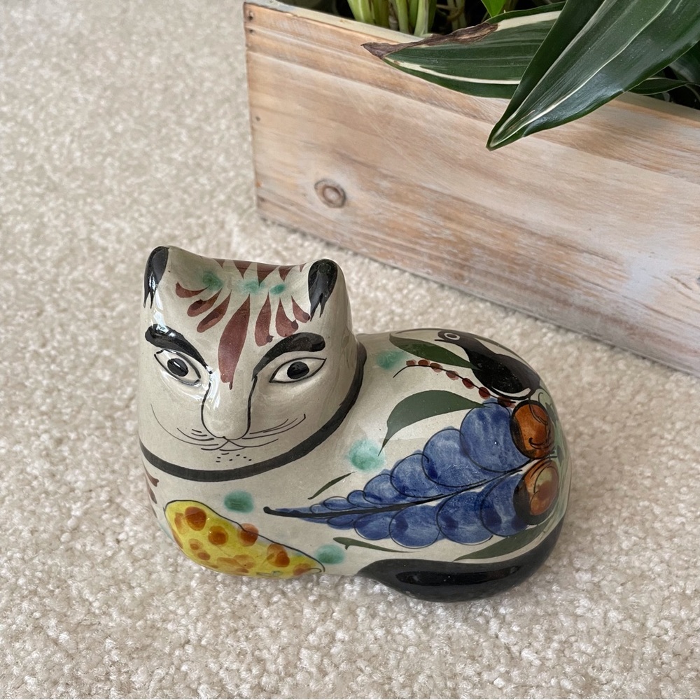Vintage Hand Painted Mexican Tonala Pottery Cat